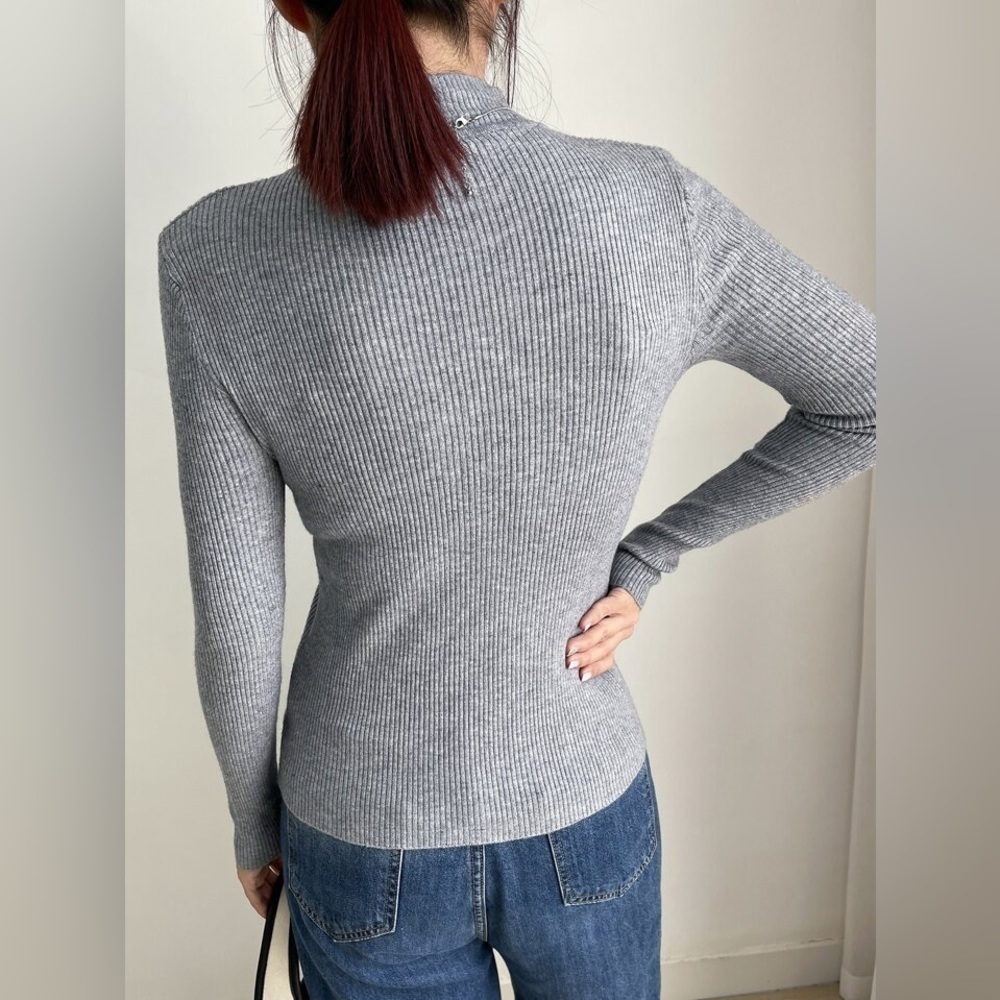SHEIN DAZY Solid Stand Collar Knit Sweater Size Medium New - Picture 3 of 4